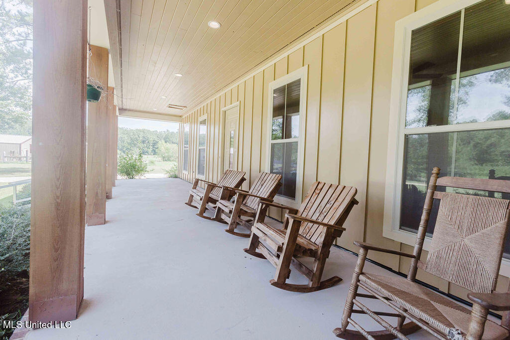 4167 Highway 18 Brandon, MS 39042 - Photo 29 of 73 watson.photography250801110355