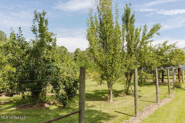 $817,000 | 4167 Highway 18, Brandon, MS 39042