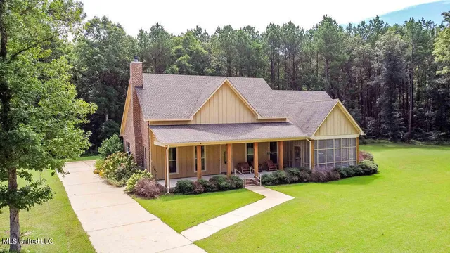 $817,000 | 4167 Highway 18, Brandon, MS 39042