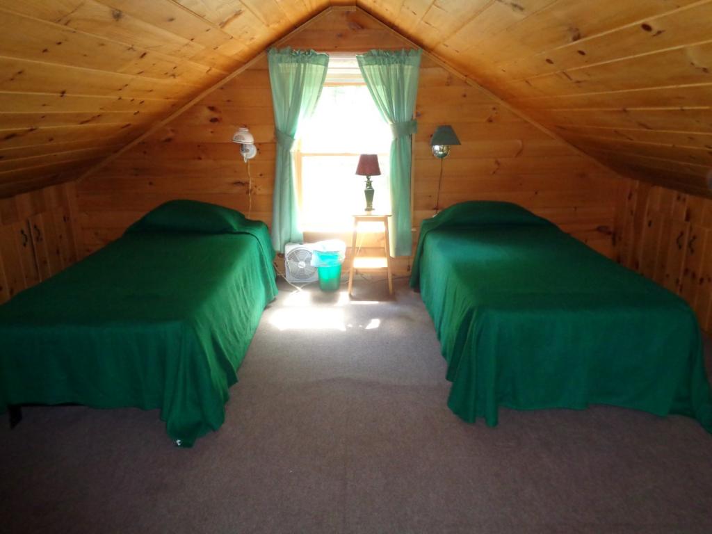 3484 Holland Pond Road Holland, VT 05830 - Photo 11 of 23 Gallery Image 11