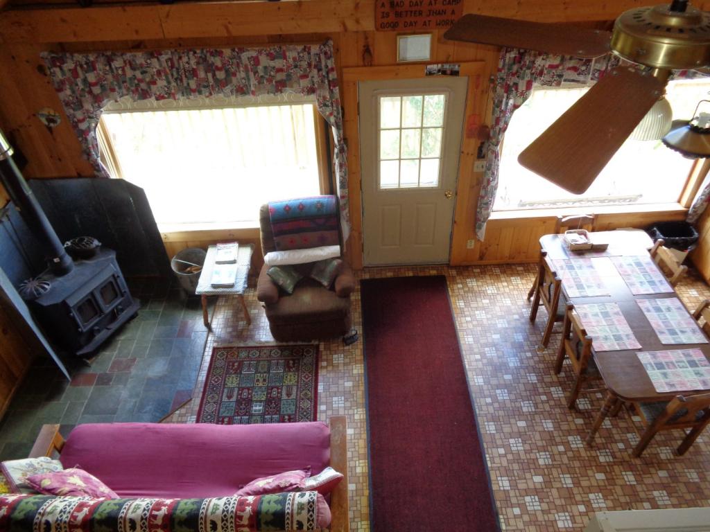 3484 Holland Pond Road Holland, VT 05830 - Photo 15 of 23 Gallery Image 15