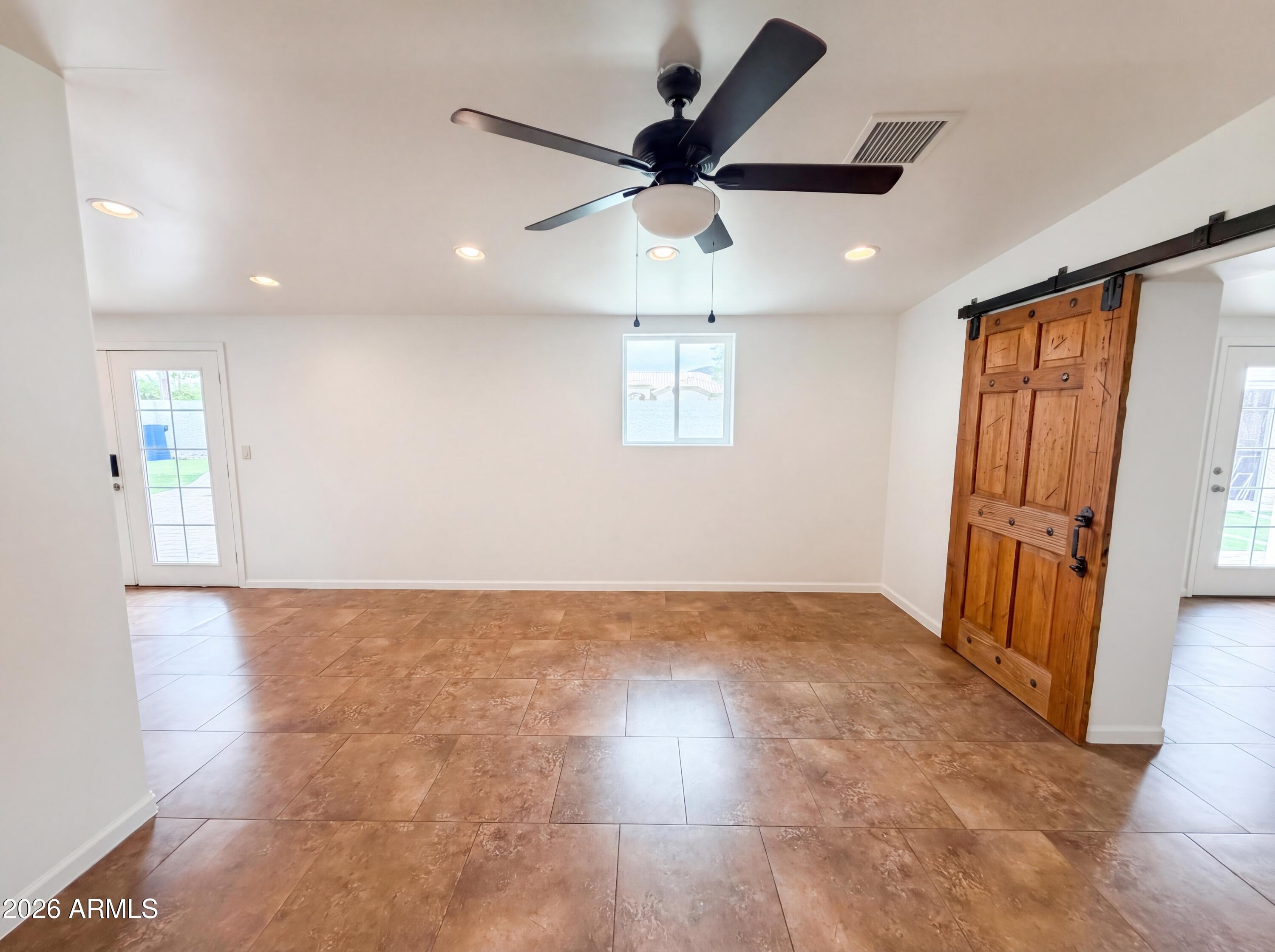 2722 East Nisbet Road Phoenix, AZ 85032 - Photo 3 of 26