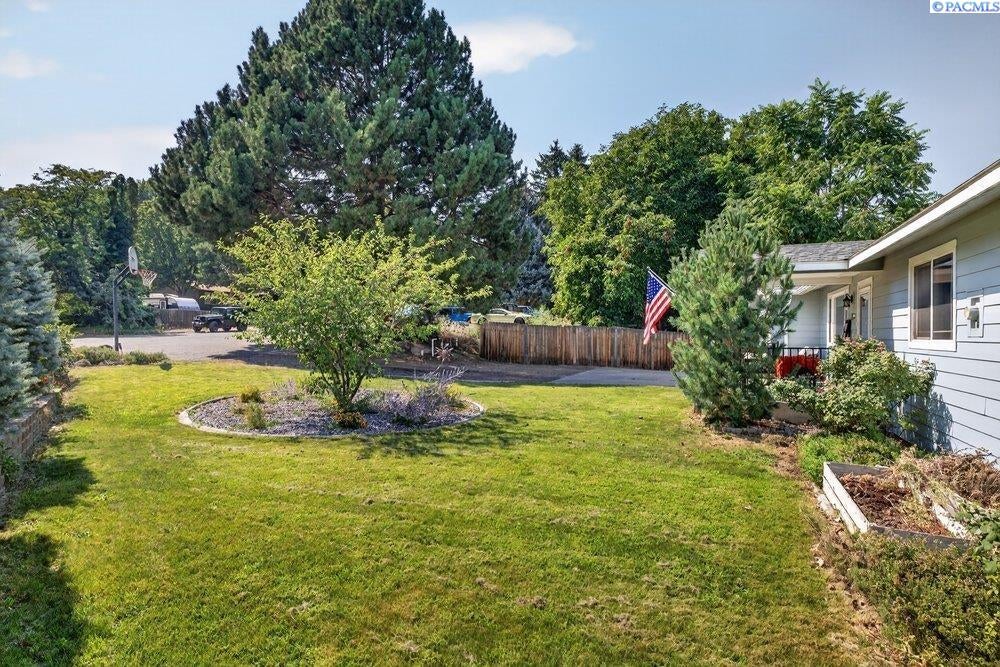 103306 East Vaca Road Kennewick, WA 99338 - Photo 7 of 50 Gallery Image 7