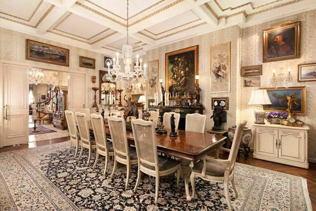 a view of entryway with a front door