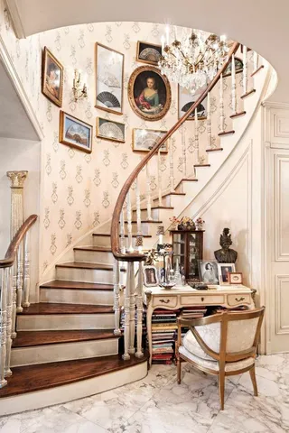 a view of entryway and hall