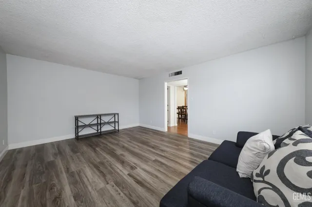 $410,000 | Undisclosed Address, Bakersfield, CA 93306