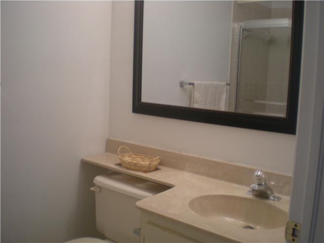 6624 Via Regina Boca Raton, FL 33433 - Photo 6 of 8 SECOND BATH