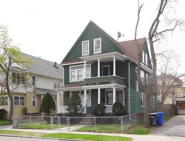 37-39 Virginia Street Springfield, MA 01108 - Photo 2 of 10 Gallery Image 2