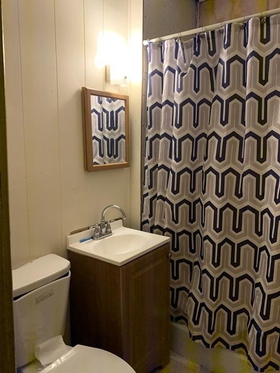 37-39 Virginia Street Springfield, MA 01108 - Photo 3 of 10 Gallery Image 3