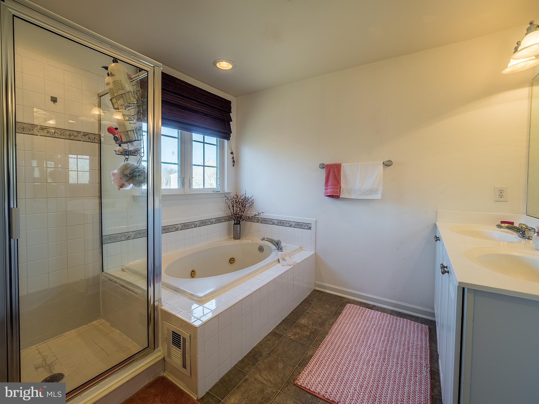 31 Falcon Lane Delanco, NJ 08075 - Photo 14 of 27