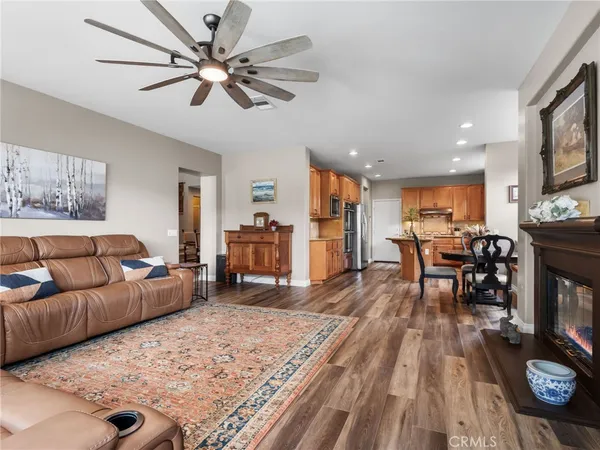 $1,049,900 | 45906 Corte Carmello, Temecula, CA 92592