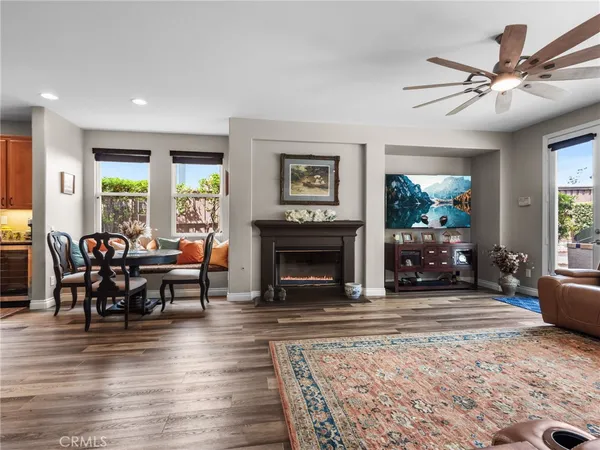 $1,049,900 | 45906 Corte Carmello, Temecula, CA 92592