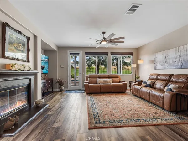 $1,049,900 | 45906 Corte Carmello, Temecula, CA 92592