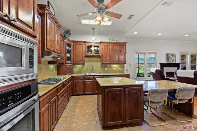 $499,900 | 35430 Oak Manor Avenue, Geismar, LA 70734