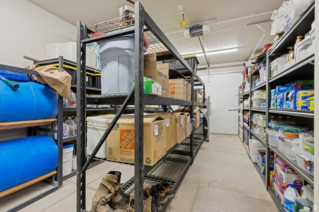 2925 Juniper Road Enterprise, UT 84725 - Photo 34 of 56 Storage area with a garage