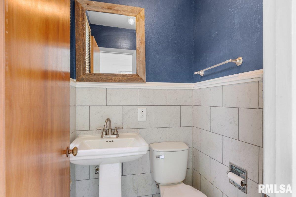 1325 South Bates Avenue Springfield, IL 62704 - Photo 22 of 55