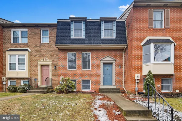 $2,300 | 106 Dunsford Court, Walkersville, MD 21793