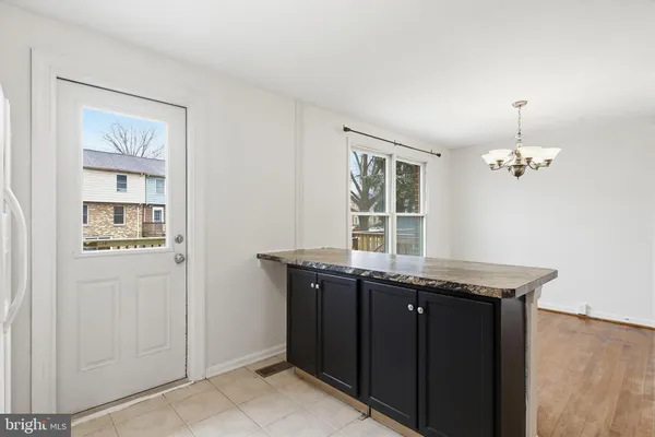 $2,300 | 106 Dunsford Court, Walkersville, MD 21793