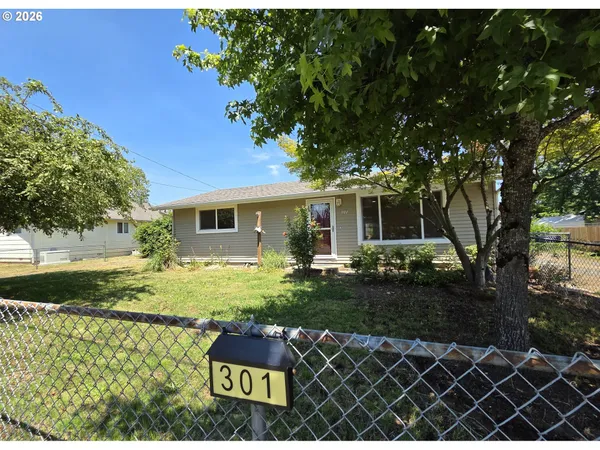 $314,900 | 301 Northwest Midway Street, Winston, OR 97496