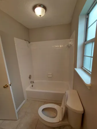 $1,995 | 1347 Lawndale Road, Tallahassee, FL 32317