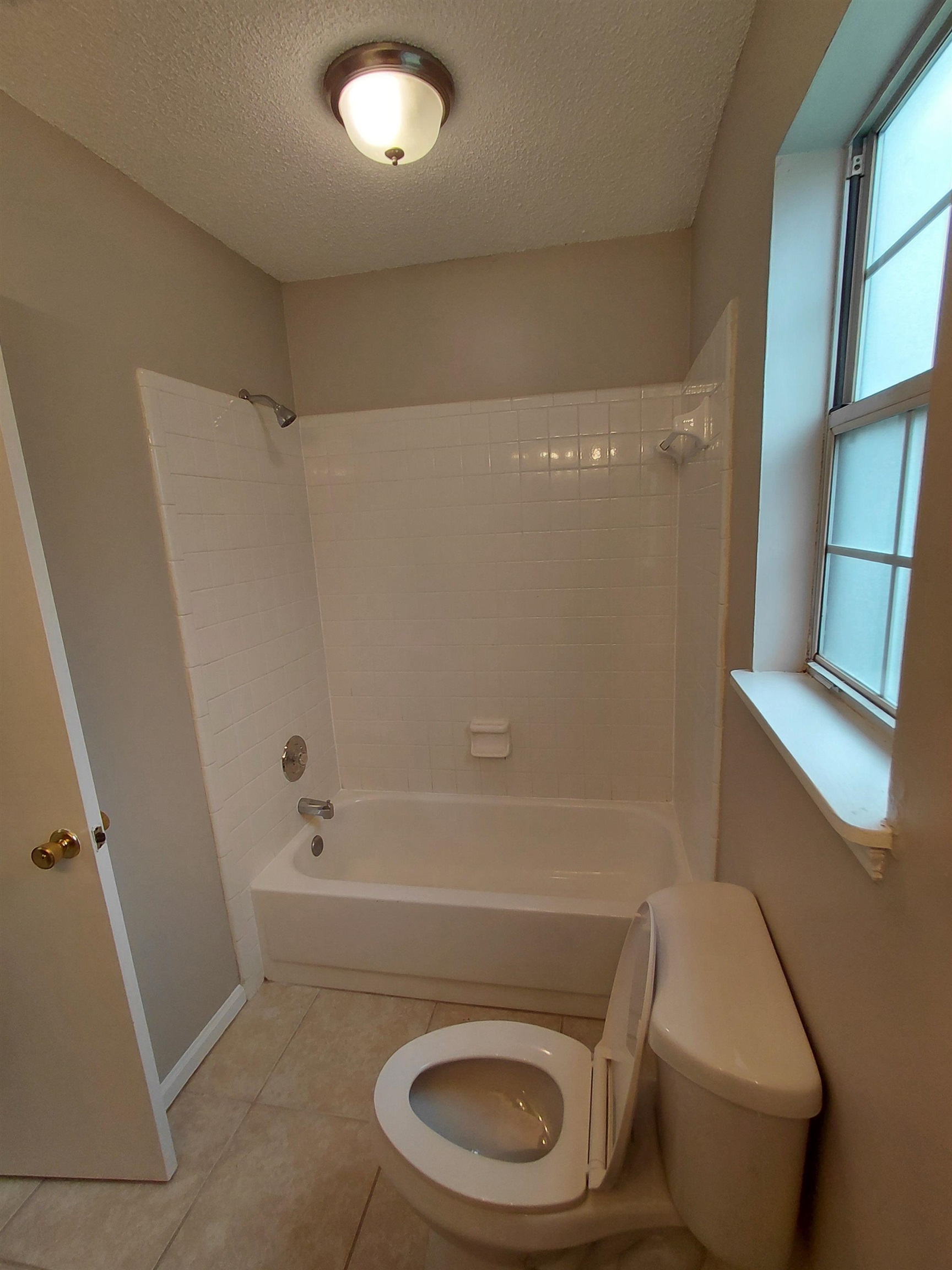 1347 Lawndale Road Tallahassee, FL 32317 - Photo 2 of 20