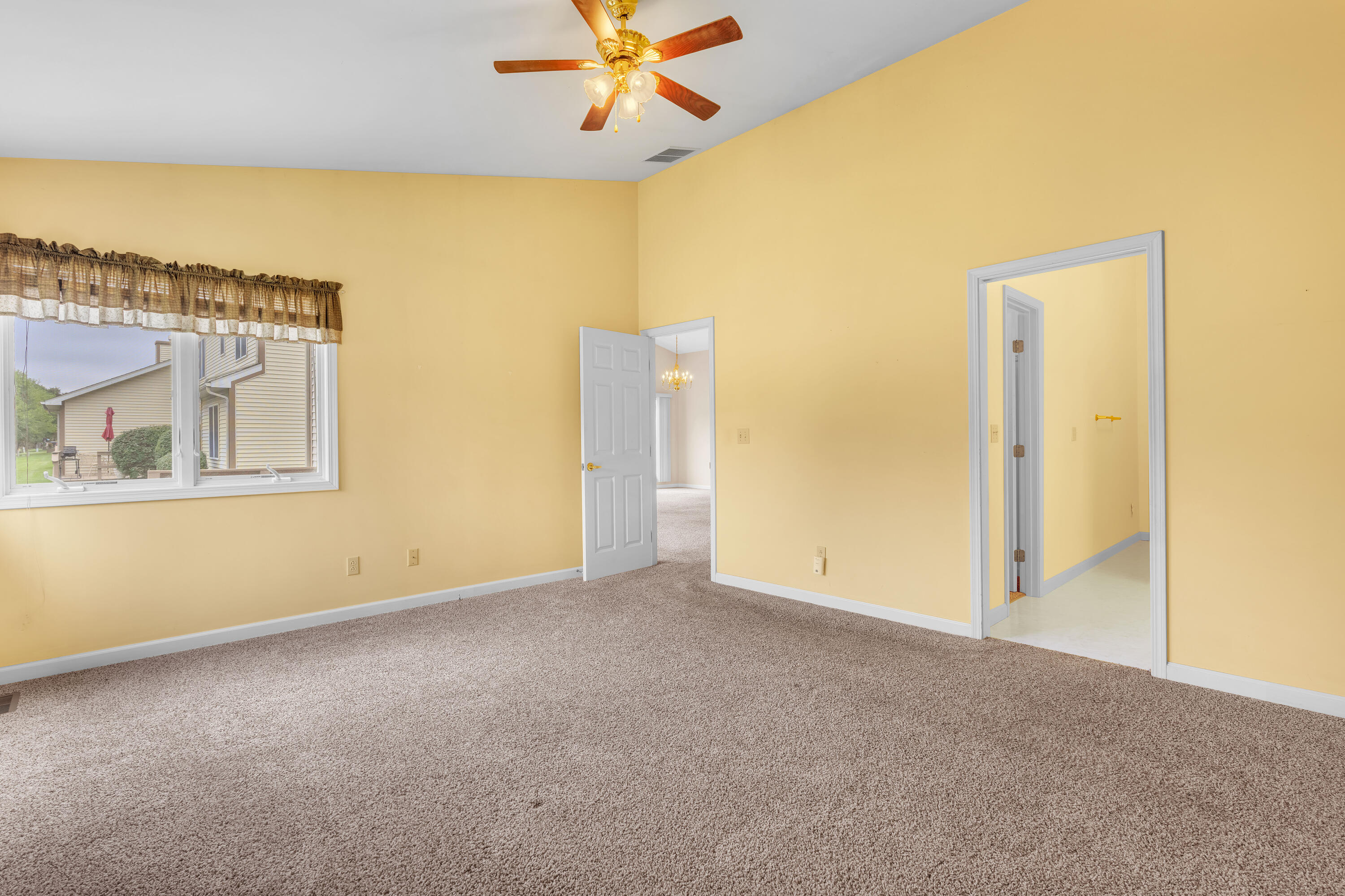 519 Pheasant Run Rensselaer, IN 47978 - Photo 10 of 16 3000x2000