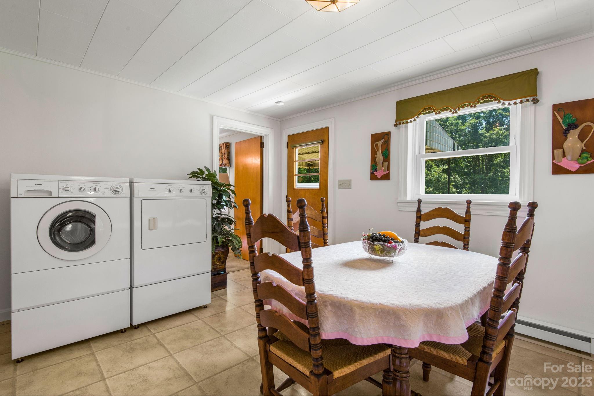 561 Richey Road Taylorsville, NC 28681 - Photo 14 of 40 Gallery Image 14