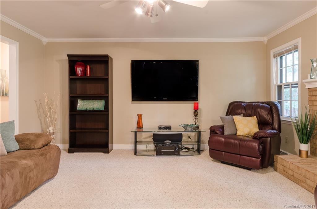 8517 Castlekeep Road Charlotte, NC 28226 - Photo 12 of 24 Gallery Image 12
