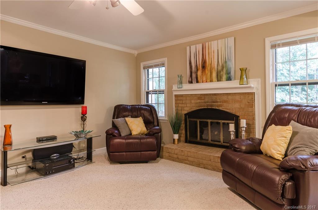 8517 Castlekeep Road Charlotte, NC 28226 - Photo 13 of 24 Gallery Image 13
