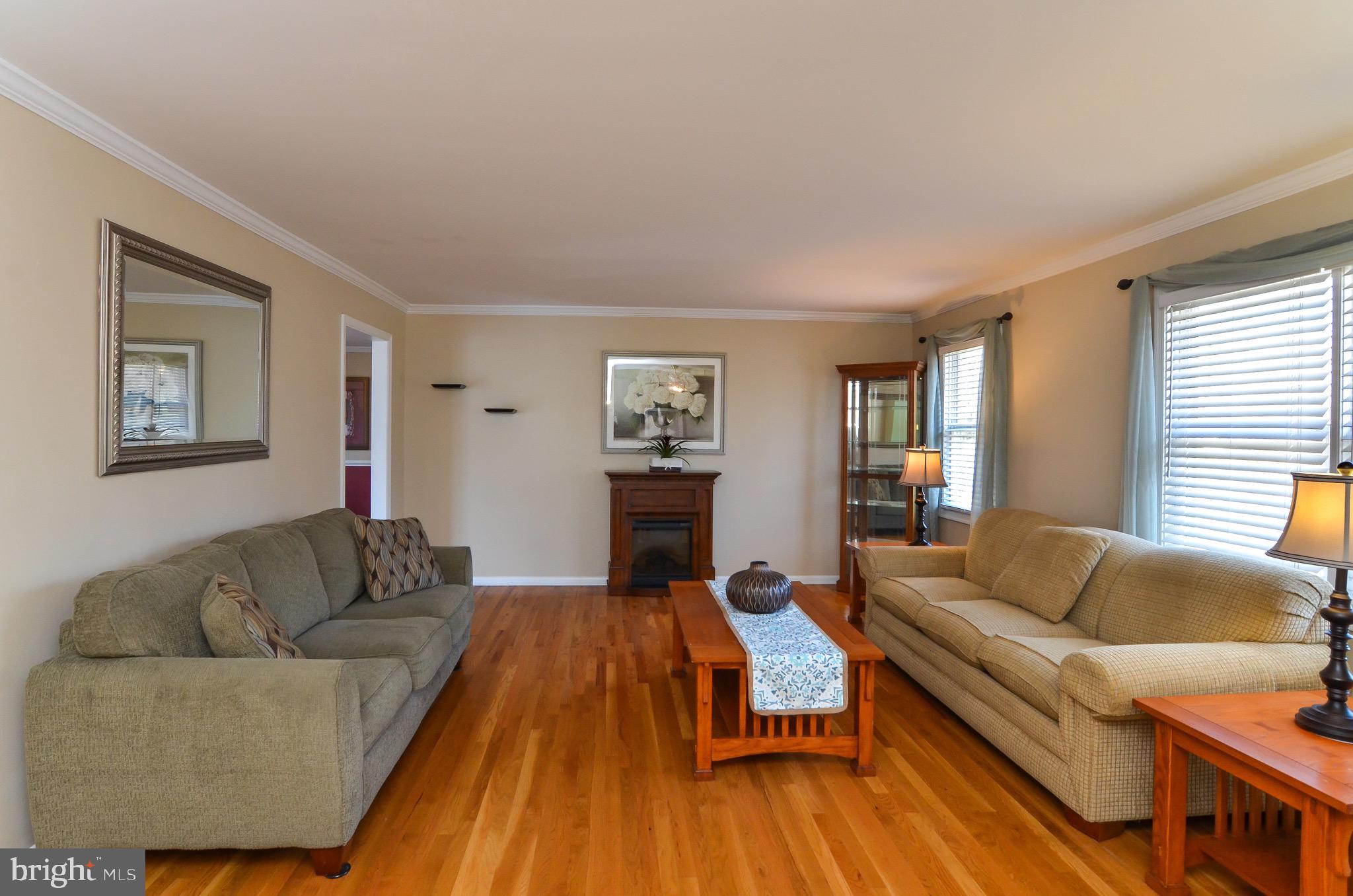 948 Ramoth Church Road Fredericksburg, VA 22406 - Photo 10 of 61 Living Room