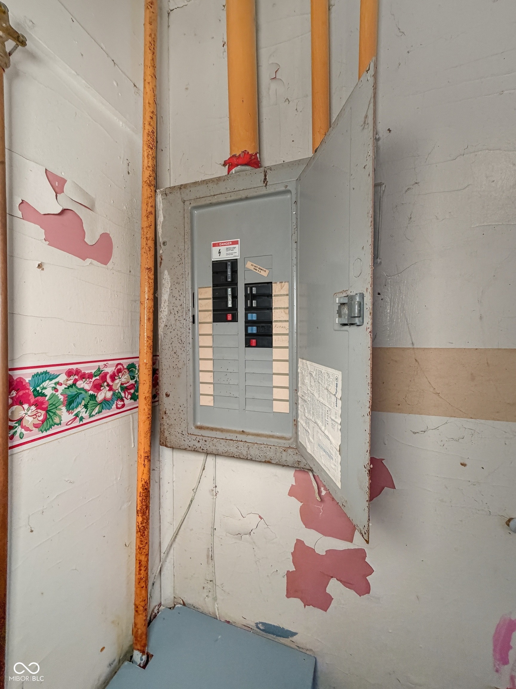 4121 Monroe Street Fort Wayne, IN 46806 - Photo 15 of 23