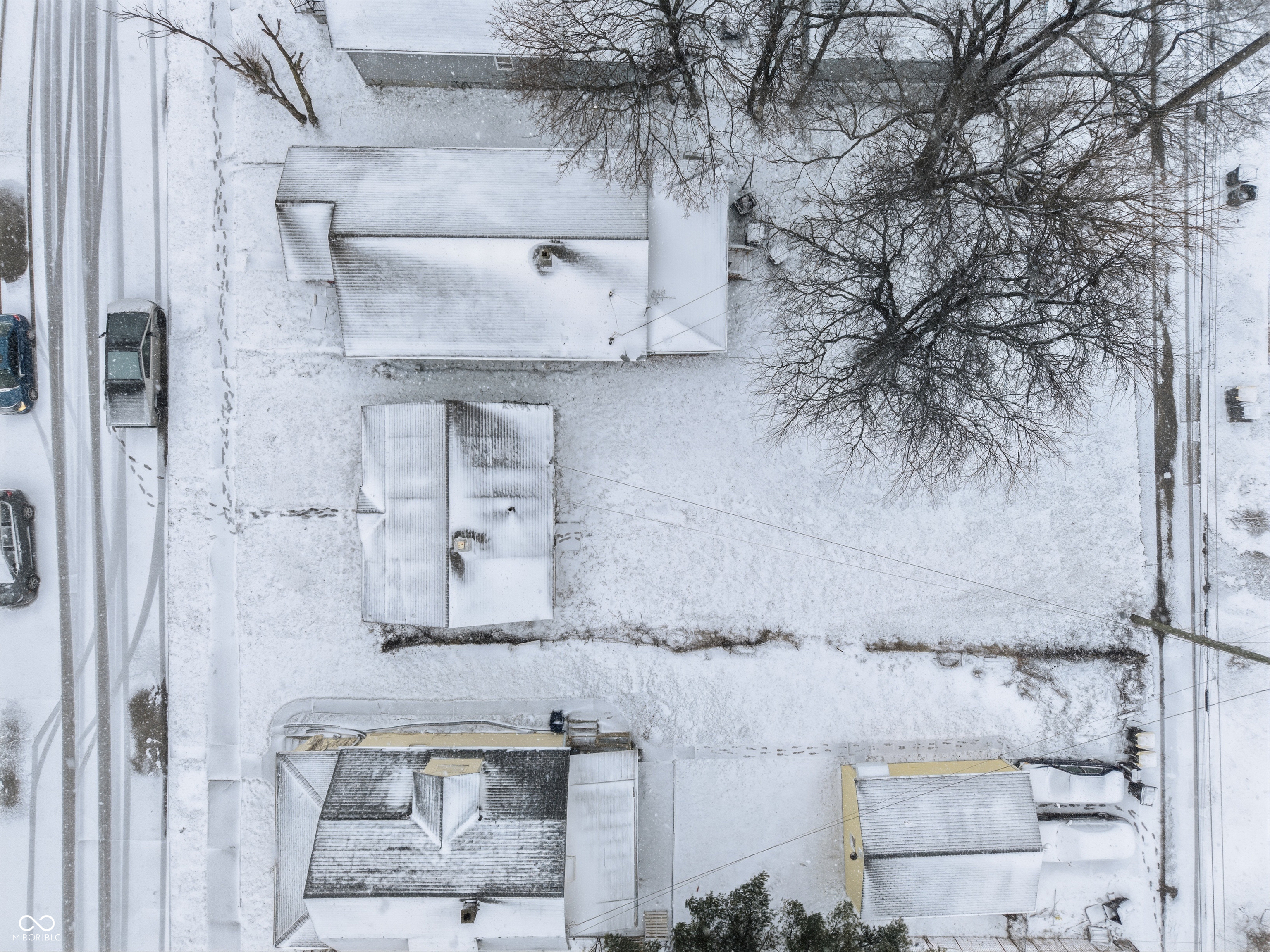 4121 Monroe Street Fort Wayne, IN 46806 - Photo 4 of 23