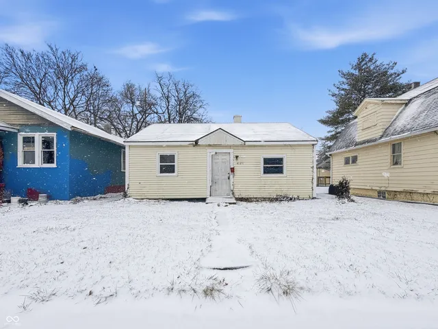 $42,000 | 4121 Monroe Street, Fort Wayne, IN 46806