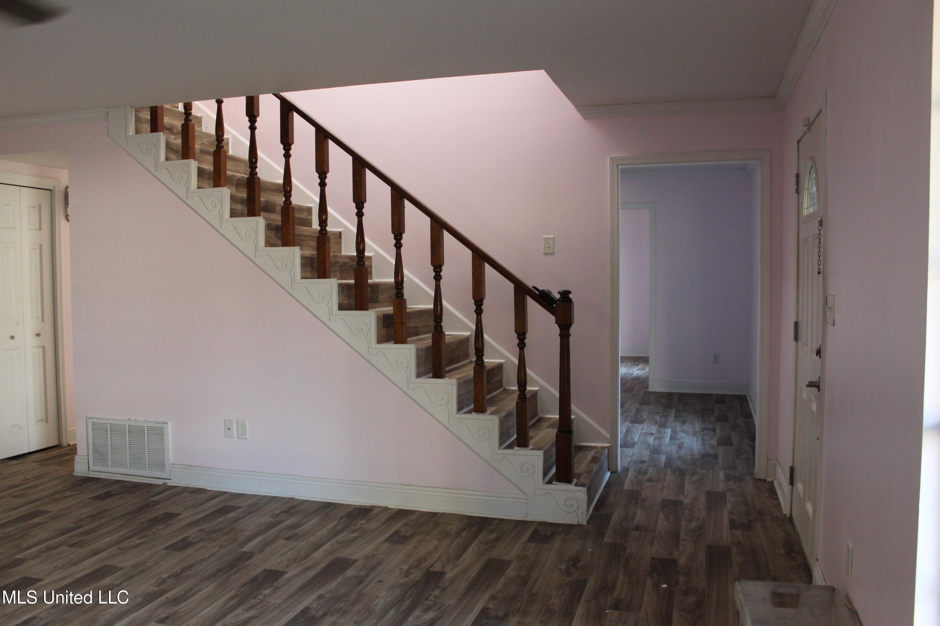 4444 Christopher Street Moss Point, MS 39563 - Photo 11 of 34 IMG_1163