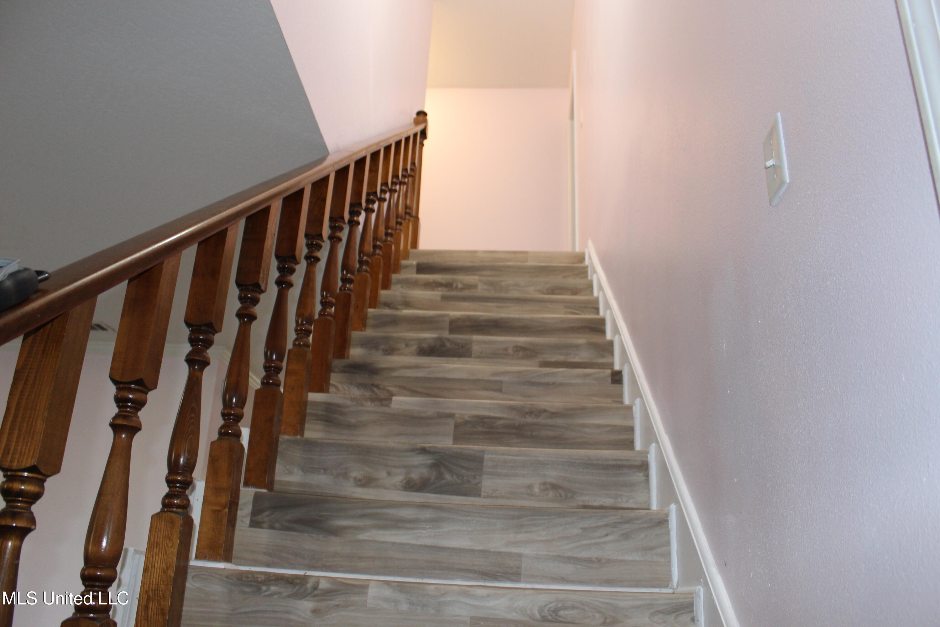 4444 Christopher Street Moss Point, MS 39563 - Photo 12 of 34 IMG_1166