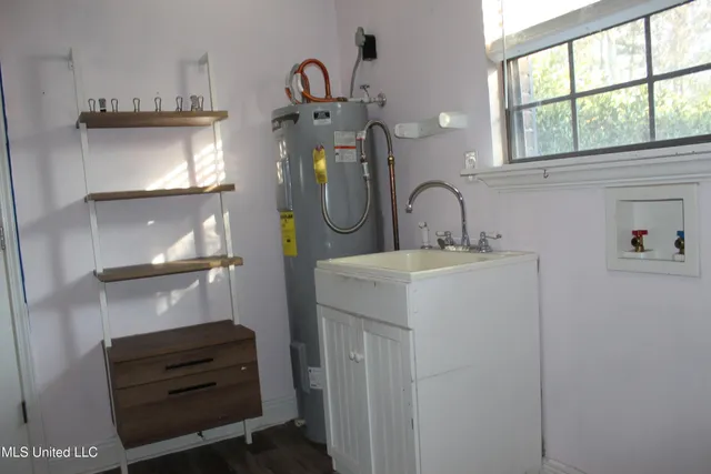 $299,800 | 4444 Christopher Street, Moss Point, MS 39563