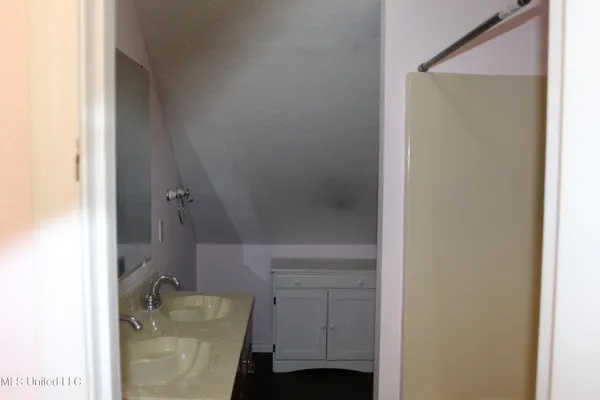 $299,800 | 4444 Christopher Street, Moss Point, MS 39563