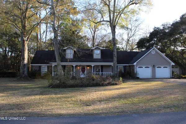 $299,800 | 4444 Christopher Street, Moss Point, MS 39563
