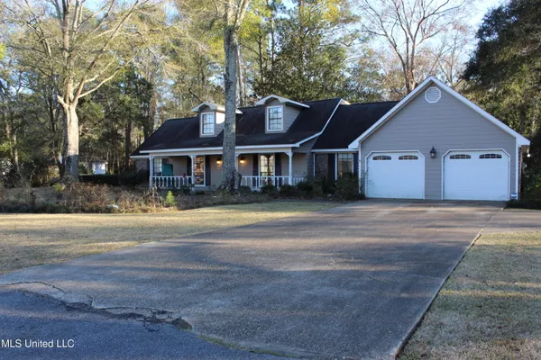$299,800 | 4444 Christopher Street, Moss Point, MS 39563