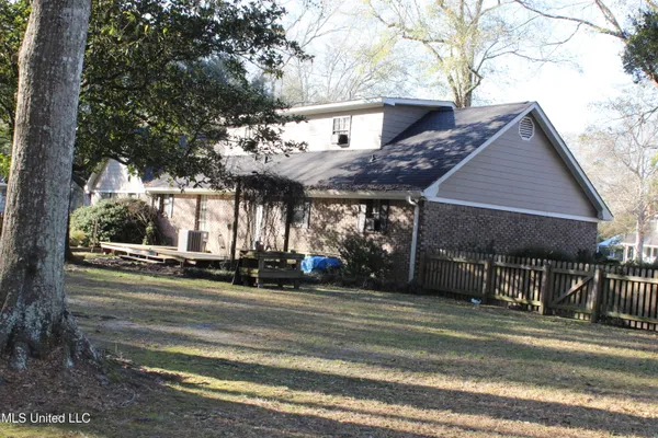 $299,800 | 4444 Christopher Street, Moss Point, MS 39563