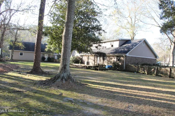 $299,800 | 4444 Christopher Street, Moss Point, MS 39563
