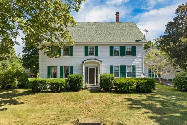 $379,900 | 110 Main Street, Pittsfield, NH 03263