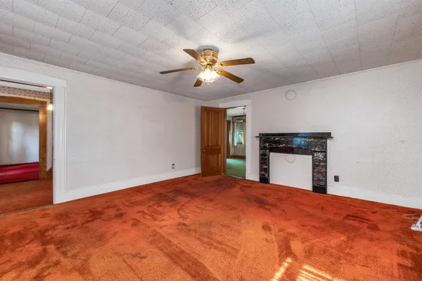 $379,900 | 110 Main Street, Pittsfield, NH 03263