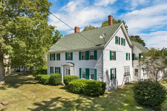 $379,900 | 110 Main Street, Pittsfield, NH 03263