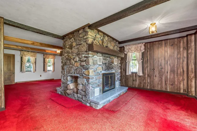 $379,900 | 110 Main Street, Pittsfield, NH 03263