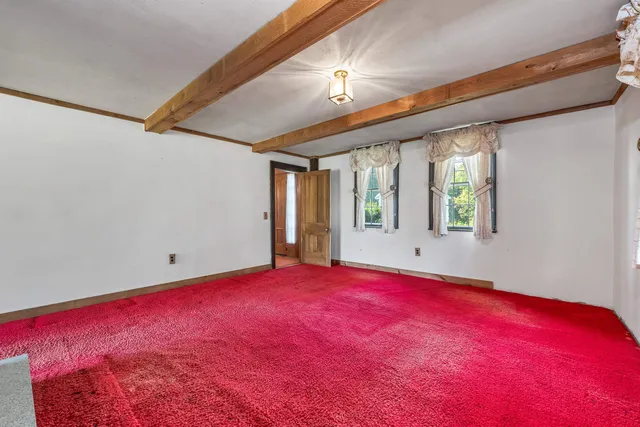 $379,900 | 110 Main Street, Pittsfield, NH 03263