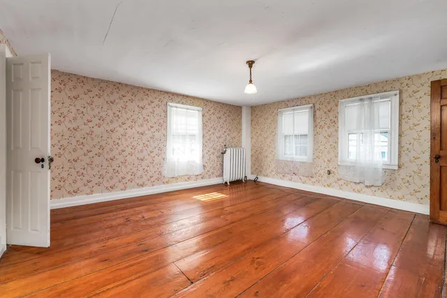 $379,900 | 110 Main Street, Pittsfield, NH 03263