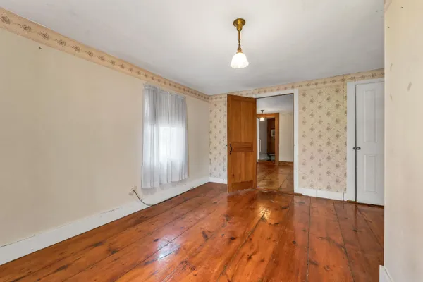 $379,900 | 110 Main Street, Pittsfield, NH 03263