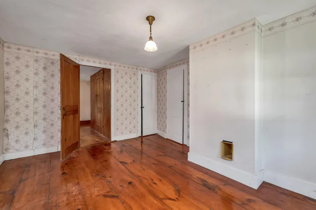 $379,900 | 110 Main Street, Pittsfield, NH 03263