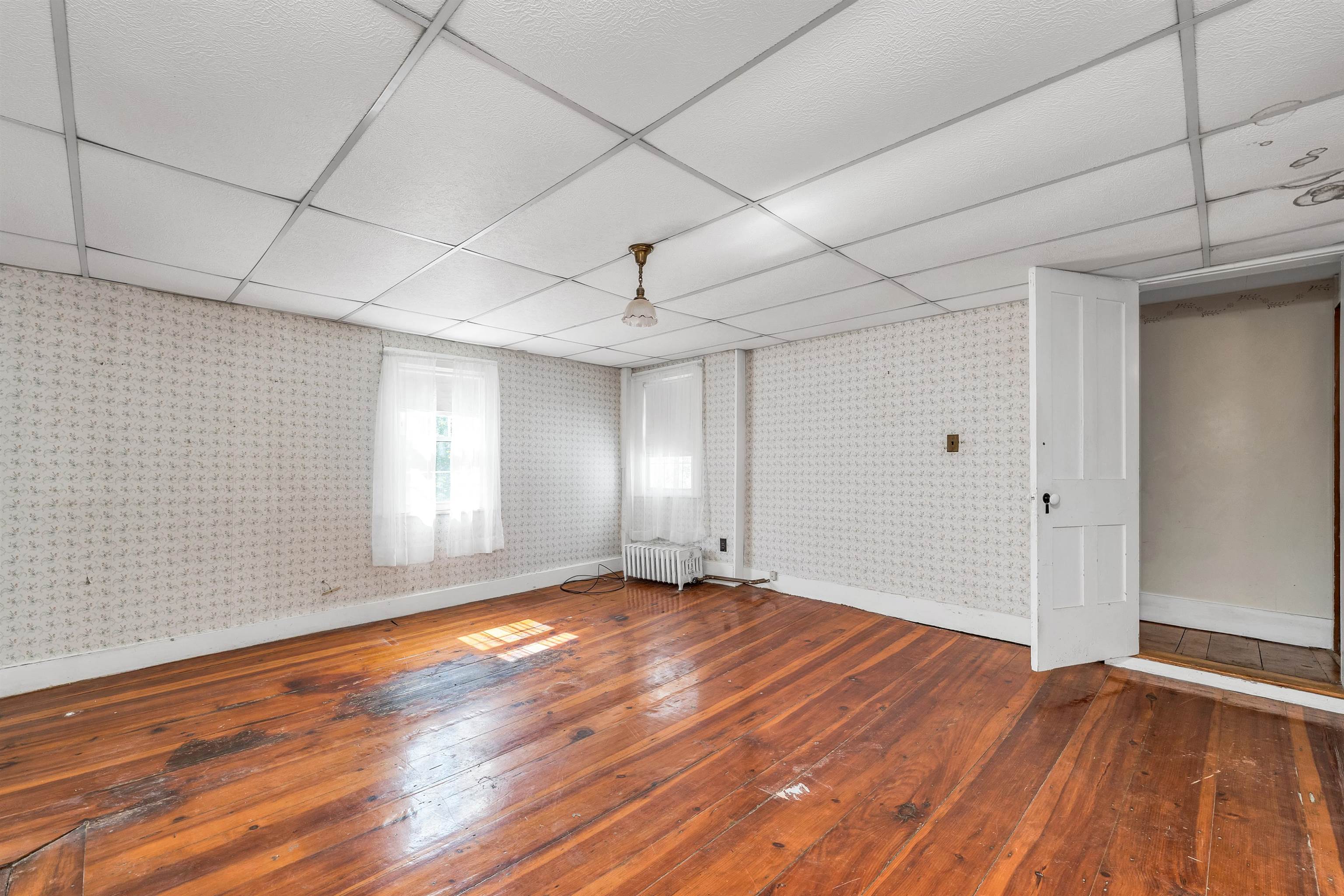 110 Main Street Pittsfield, NH 03263 - Photo 37 of 59